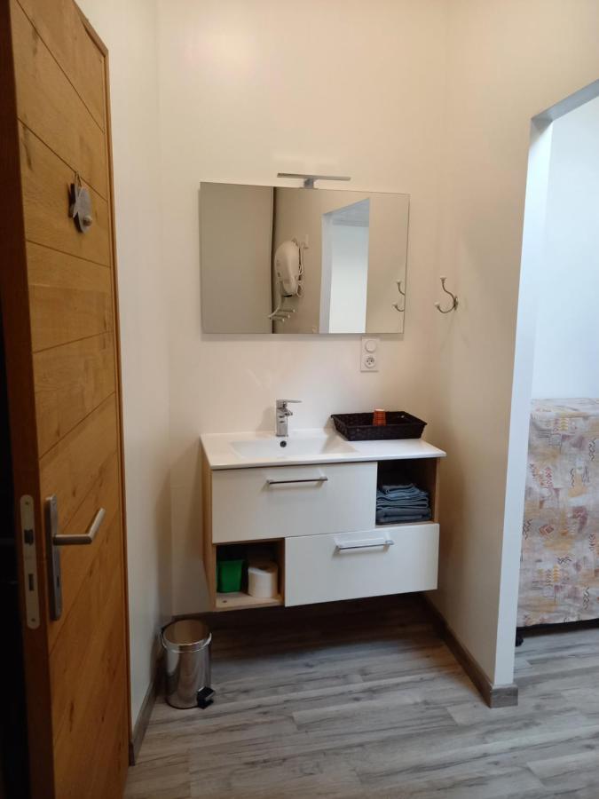 Appartement Bienvenue à la Teranga proche de La Rochelle à Nuaille-d'Aunis Extérieur photo