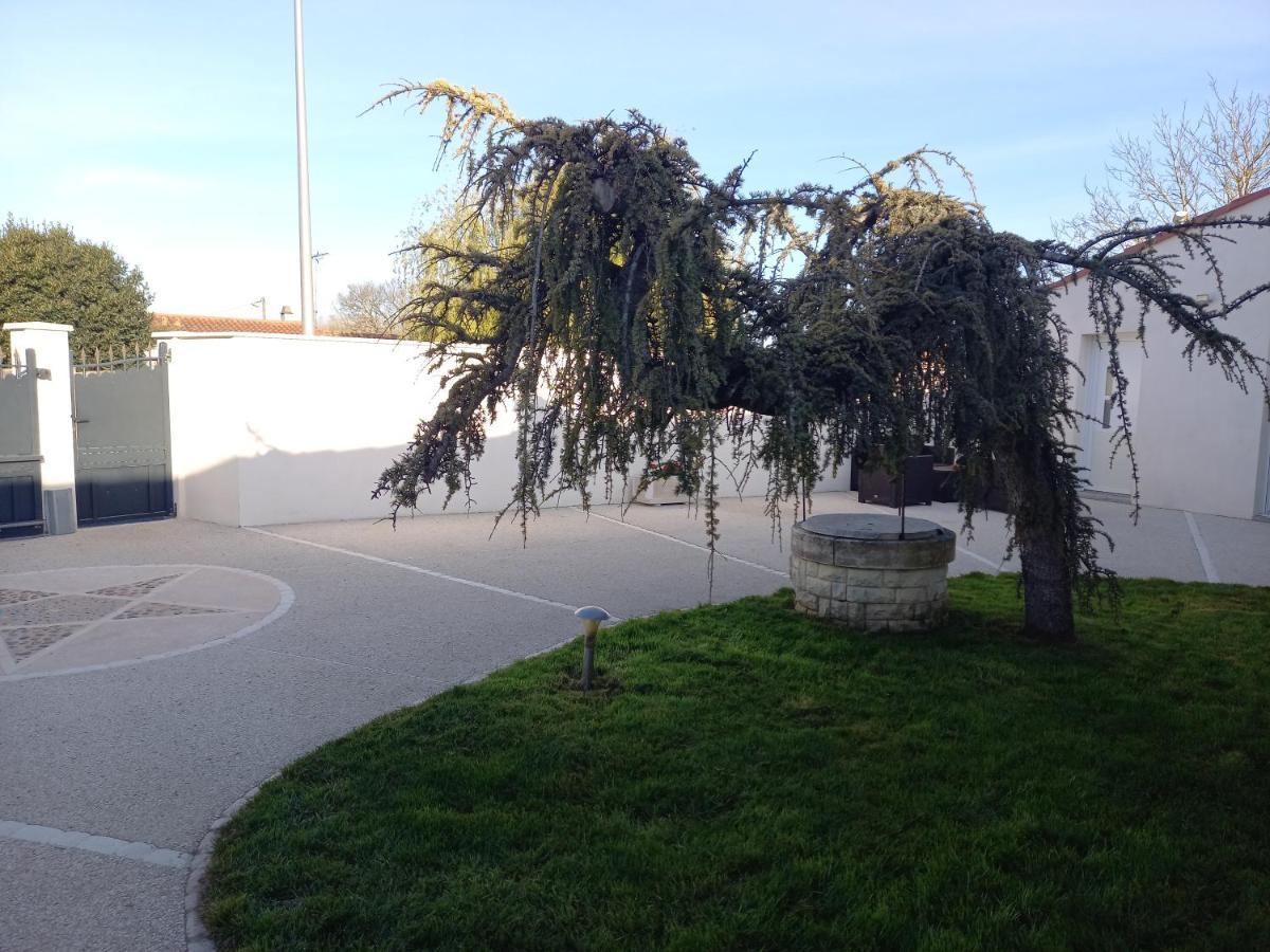 Appartement Bienvenue à la Teranga proche de La Rochelle à Nuaille-d'Aunis Extérieur photo