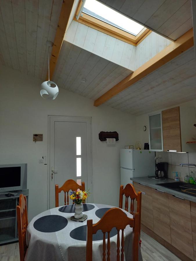 Appartement Bienvenue à la Teranga proche de La Rochelle à Nuaille-d'Aunis Extérieur photo