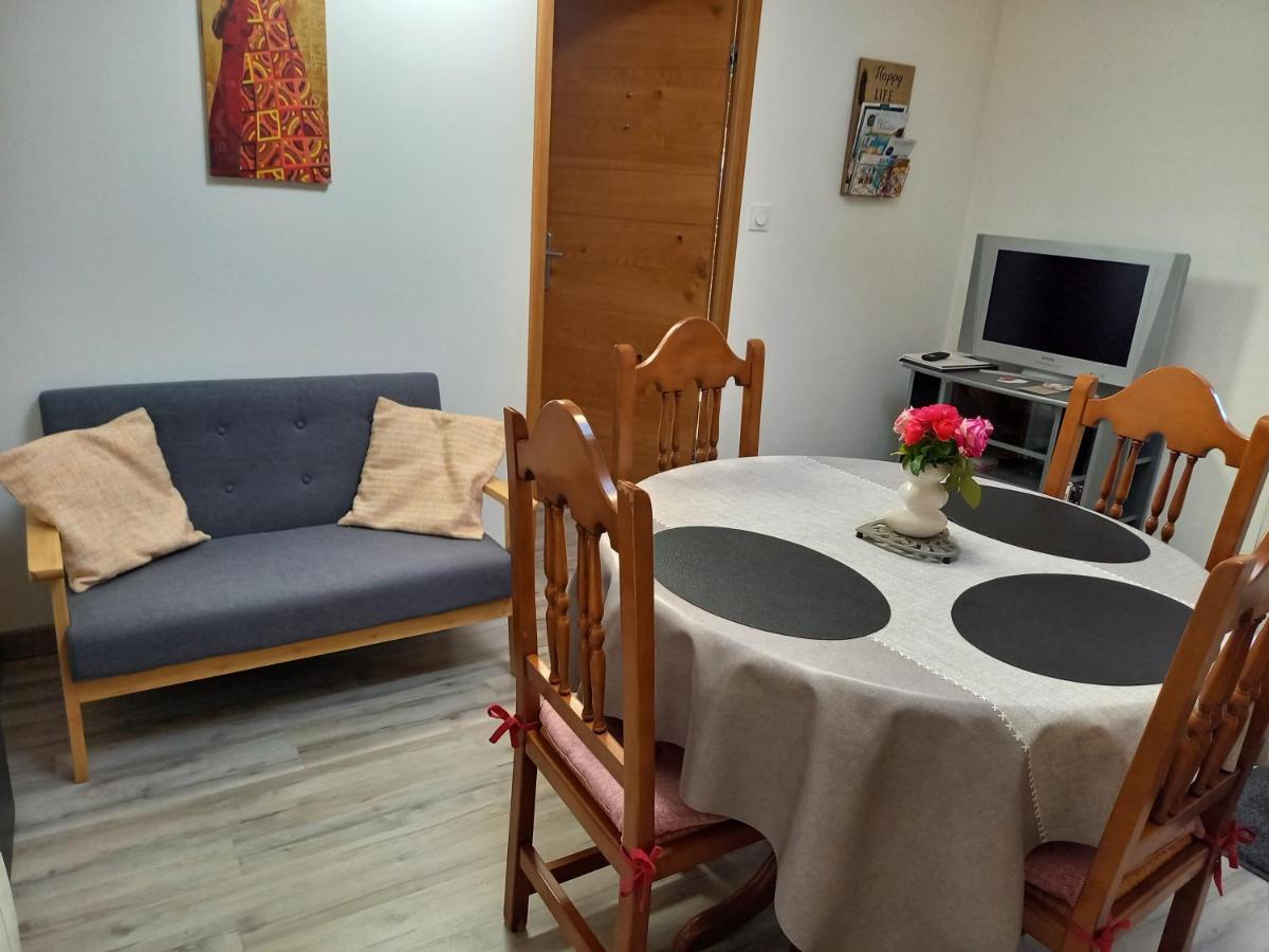 Appartement Bienvenue à la Teranga proche de La Rochelle à Nuaille-d'Aunis Extérieur photo